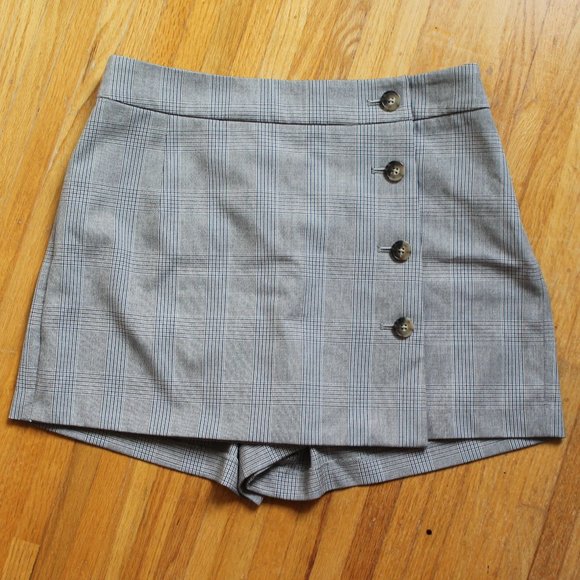 ARITZIA Sunday Best Plaid Skort - Picture 1 of 3